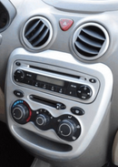 Panel Adaptador de radio para auto marca CHANGAN BENNI MINI - CV1