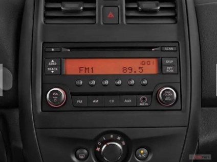 Adaptador de Radio Auto Nissan Versa, March, Note año 2013 Opción Aletas